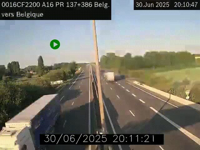 <h2>Webcam à la frontière franco-belge au niveau de Bray-Dunes/De-Panne sur l'autoroute A16. Vue orientée vers la Belgique</h2>
