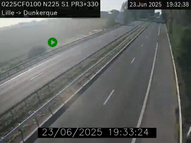 <h2>Webcam autoroute A25 (N225) à hauteur de Bergues (Bierne). Vue orientée vers Dunkerque.</h2>