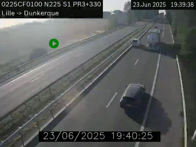 <h2>Webcam autoroute A25 (N225) à hauteur de Bergues (Bierne). Vue orientée vers Dunkerque.</h2>