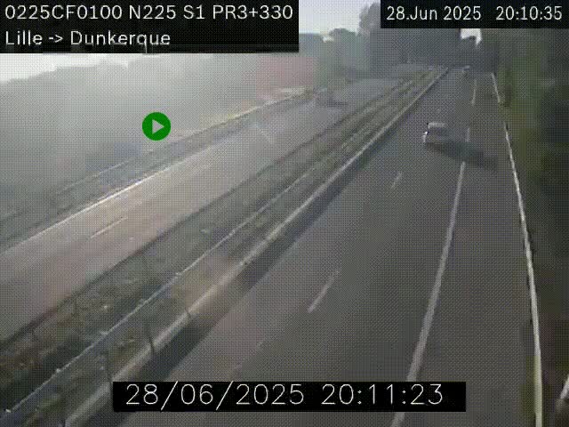 <h2>Webcam autoroute A25 (N225) à hauteur de Bergues (Bierne). Vue orientée vers Dunkerque.</h2>