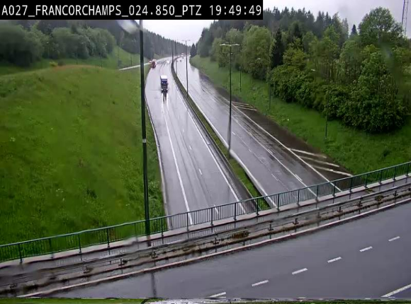 <h2>Webcam E42 (A27) dans les Ardennes à Francorchamps, à proximité du circuit de Spa. Vue orientée vers Liège</h2>