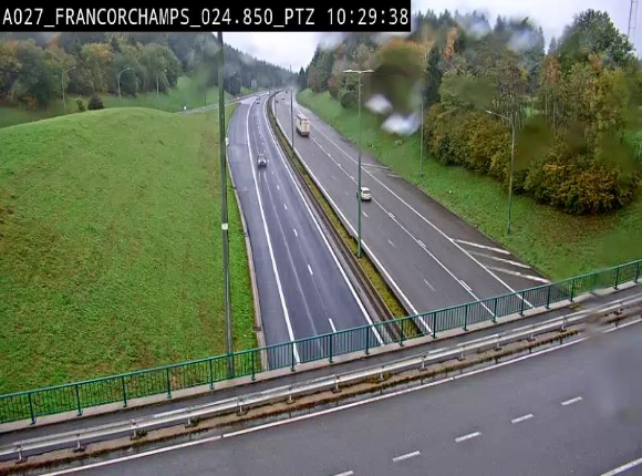 <h2>Webcam E42 (A27) dans les Ardennes à Francorchamps, à proximité du circuit de Spa. Vue orientée vers Liège</h2>