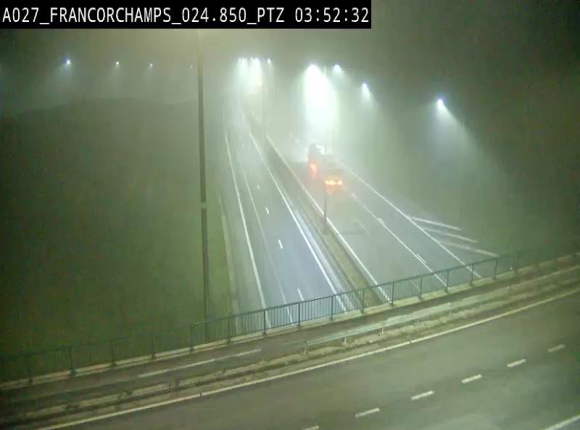 Webcam E42 (A27) dans les Ardennes à Francorchamps, à proximité du circuit de Spa. Vue orientée vers Liège