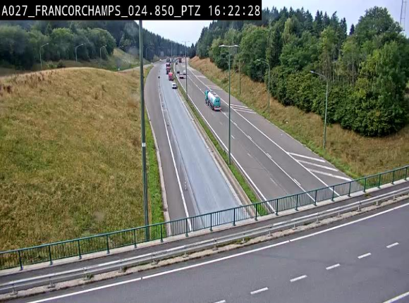 <h2>Webcam E42 (A27) dans les Ardennes à Francorchamps, à proximité du circuit de Spa. Vue orientée vers Liège</h2>