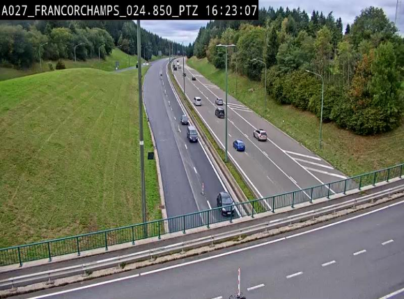 <h2>Webcam E42 (A27) dans les Ardennes à Francorchamps, à proximité du circuit de Spa. Vue orientée vers Liège</h2>