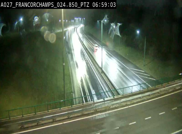 Webcam E42 (A27) dans les Ardennes à Francorchamps, à proximité du circuit de Spa. Vue orientée vers Liège