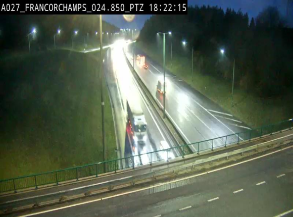 Webcam E42 (A27) dans les Ardennes à Francorchamps, à proximité du circuit de Spa. Vue orientée vers Liège
