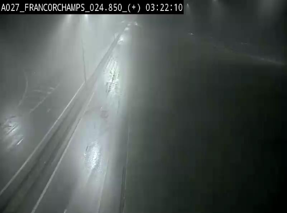 Caméra autoroutière à proximité du circuit de Spa-Francorchamps à Stavelot sur l'A27/E42