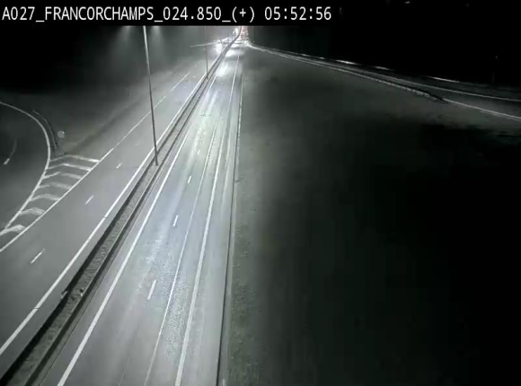 Caméra autoroutière à proximité du circuit de Spa-Francorchamps à Stavelot sur l'A27/E42