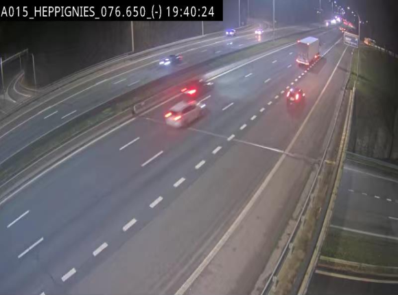 <h2>Webcam autoroute Belgique - Heppignies - E42 direction Namur - BK 76.4</h2>