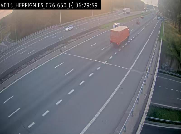 <h2>Webcam autoroute Belgique - Heppignies - E42 direction Namur - BK 76.4</h2>