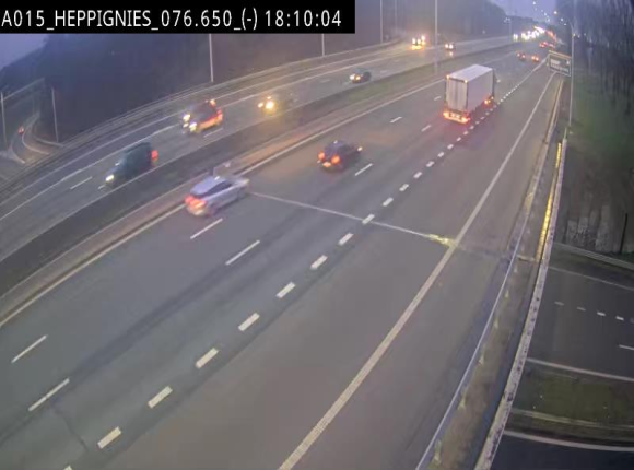 <h2>Webcam autoroute Belgique - Heppignies - E42 direction Namur - BK 76.4</h2>