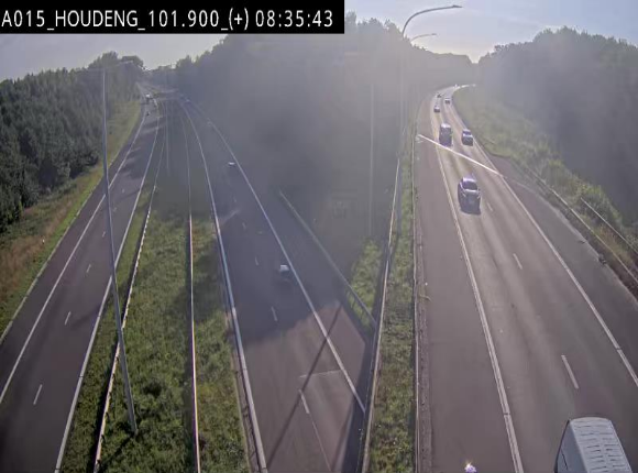 <h2>Webcam autoroute Belgique - Houdeng-Goegnies - Jonction E19/E42 direction Tournai/Mons - BK 101.85</h2>