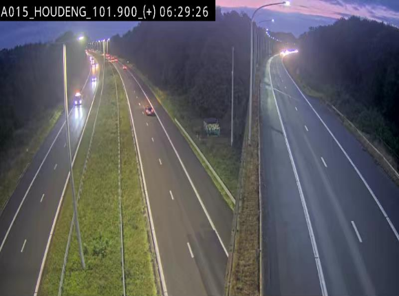 <h2>Webcam autoroute Belgique - Houdeng-Goegnies - Jonction E19/E42 direction Tournai/Mons - BK 101.85</h2>