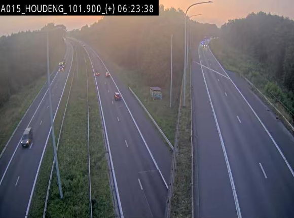 <h2>Webcam autoroute Belgique - Houdeng-Goegnies - Jonction E19/E42 direction Tournai/Mons - BK 101.85</h2>