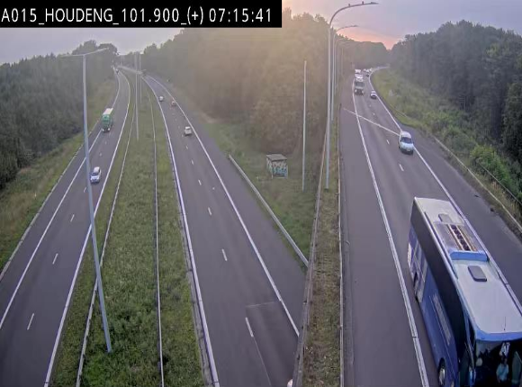 <h2>Webcam autoroute Belgique - Houdeng-Goegnies - Jonction E19/E42 direction Tournai/Mons - BK 101.85</h2>