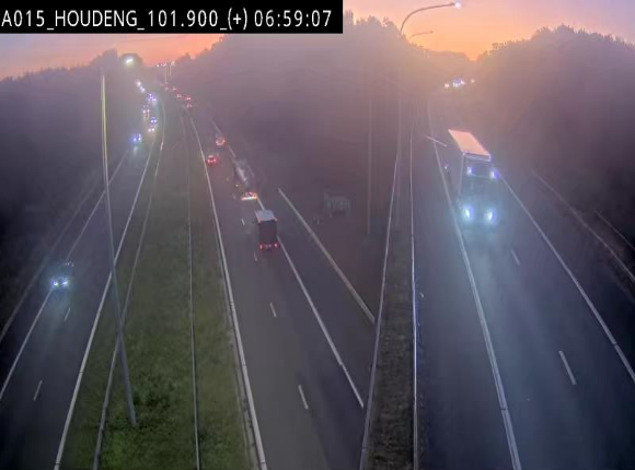 <h2>Webcam autoroute Belgique - Houdeng-Goegnies - Jonction E19/E42 direction Tournai/Mons - BK 101.85</h2>