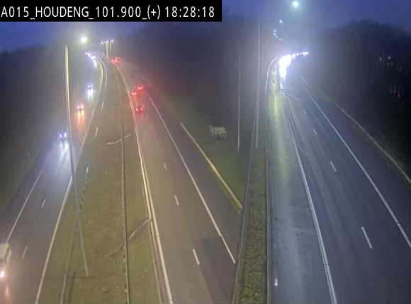 <h2>Webcam autoroute Belgique - Houdeng-Goegnies - Jonction E19/E42 direction Tournai/Mons - BK 101.85</h2>