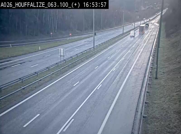 <h2>Webcam autoroute des Ardennes (E25/A26) à hauteur d'Houffalize. Vue orientée vers Baraque de Fraiture</h2>