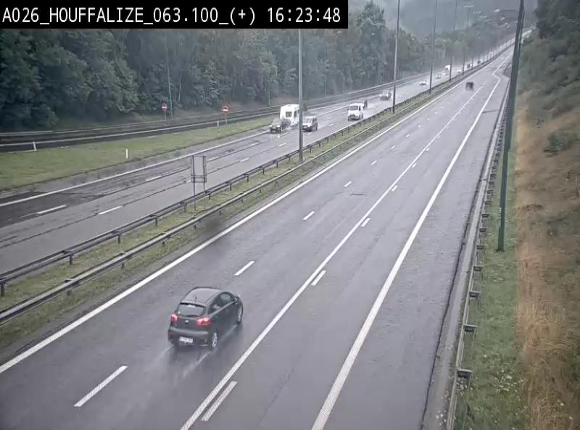 <h2>Webcam autoroute des Ardennes (E25/A26) à hauteur d'Houffalize. Vue orientée vers Baraque de Fraiture</h2>