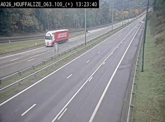 <h2>Webcam autoroute des Ardennes (E25/A26) à hauteur d'Houffalize. Vue orientée vers Baraque de Fraiture</h2>