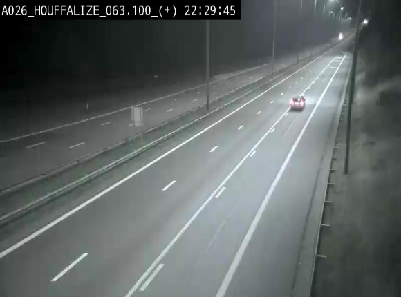 <h2>Webcam autoroute des Ardennes (E25/A26) à hauteur d'Houffalize. Vue orientée vers Baraque de Fraiture</h2>