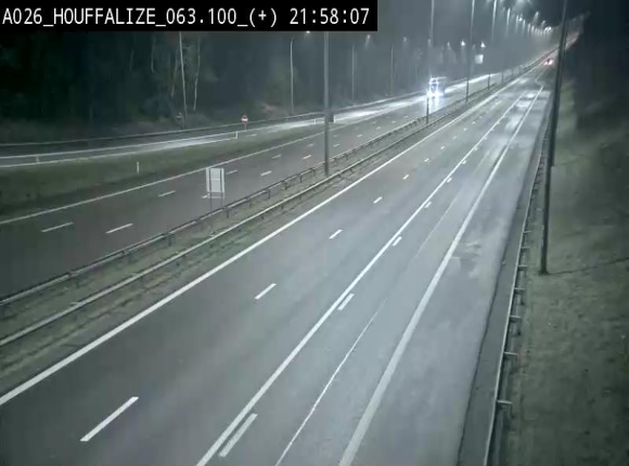<h2>Webcam autoroute des Ardennes (E25/A26) à hauteur d'Houffalize. Vue orientée vers Baraque de Fraiture</h2>