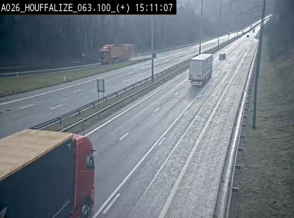 <h2>Webcam autoroute des Ardennes (E25/A26) à hauteur d'Houffalize. Vue orientée vers Baraque de Fraiture</h2>
