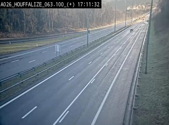 <h2>Webcam autoroute des Ardennes (E25/A26) à hauteur d'Houffalize. Vue orientée vers Baraque de Fraiture</h2>