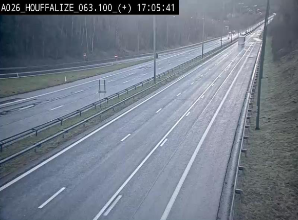 <h2>Webcam autoroute des Ardennes (E25/A26) à hauteur d'Houffalize. Vue orientée vers Baraque de Fraiture</h2>