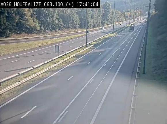 <h2>Webcam autoroute des Ardennes (E25/A26) à hauteur d'Houffalize. Vue orientée vers Baraque de Fraiture</h2>