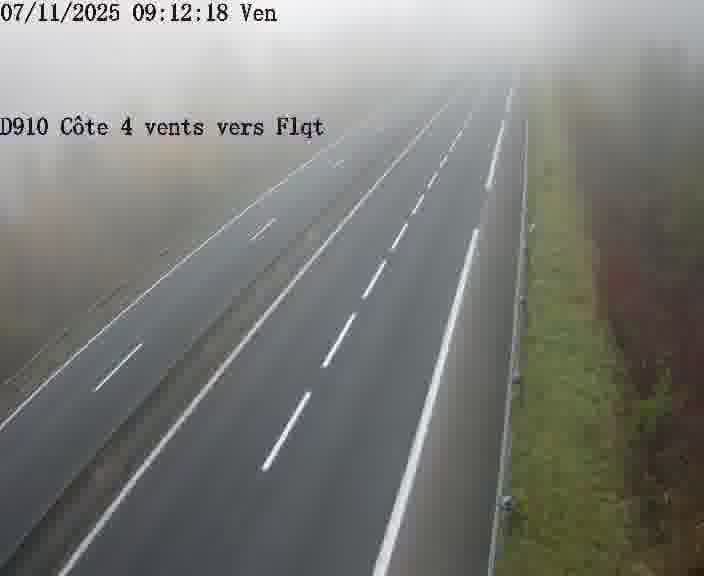 <h2>Webcam sur la D910 située dans la Côte des 4 vents. Vue orientée vers le haut de la côte, vers Faulquemont</h2>