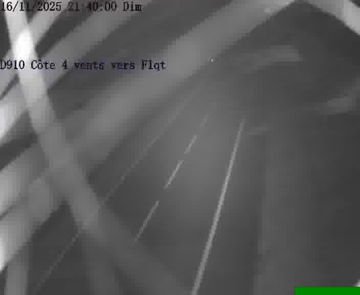 <h2>Webcam sur la D910 située dans la Côte des 4 vents. Vue orientée vers le haut de la côte, vers Faulquemont</h2>