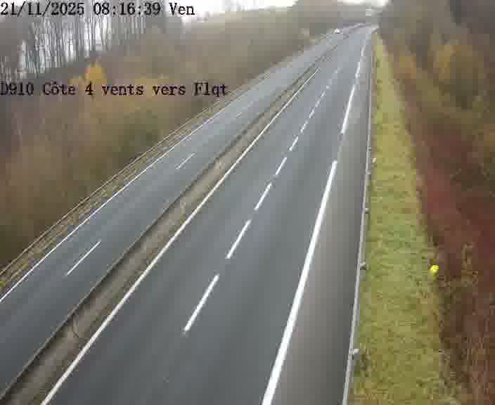 <h2>Webcam sur la D910 située dans la Côte des 4 vents. Vue orientée vers le haut de la côte, vers Faulquemont</h2>