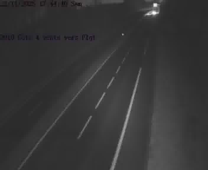 <h2>Webcam sur la D910 située dans la Côte des 4 vents. Vue orientée vers le haut de la côte, vers Faulquemont</h2>