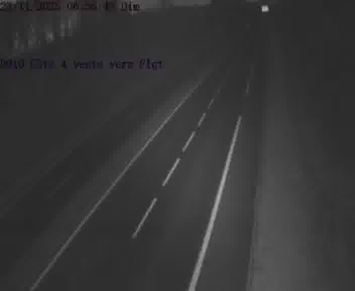 <h2>Webcam sur la D910 située dans la Côte des 4 vents. Vue orientée vers le haut de la côte, vers Faulquemont</h2>