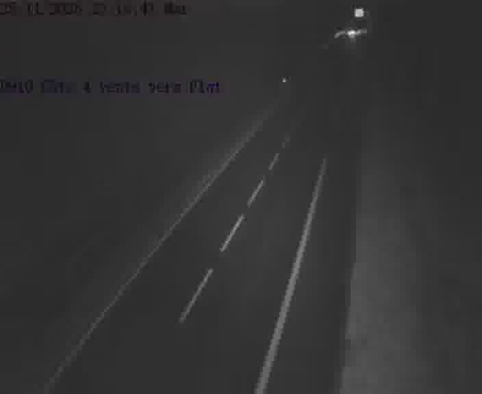 <h2>Webcam sur la D910 située dans la Côte des 4 vents. Vue orientée vers le haut de la côte, vers Faulquemont</h2>