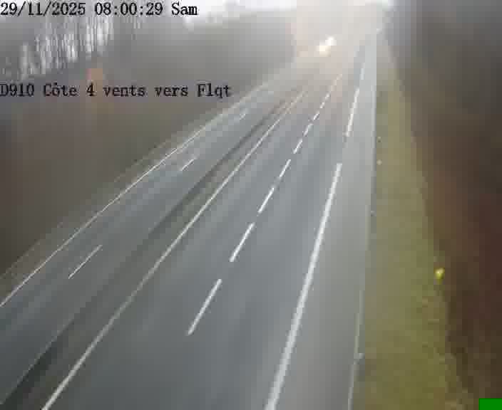 <h2>Webcam sur la D910 située dans la Côte des 4 vents. Vue orientée vers le haut de la côte, vers Faulquemont</h2>