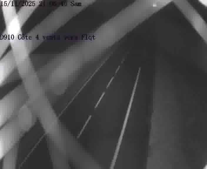 <h2>Webcam sur la D910 située dans la Côte des 4 vents. Vue orientée vers le haut de la côte, vers Faulquemont</h2>