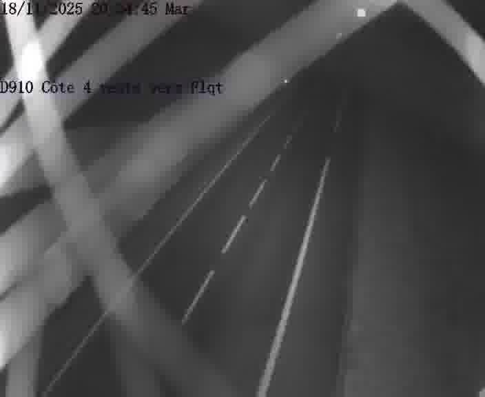 <h2>Webcam sur la D910 située dans la Côte des 4 vents. Vue orientée vers le haut de la côte, vers Faulquemont</h2>