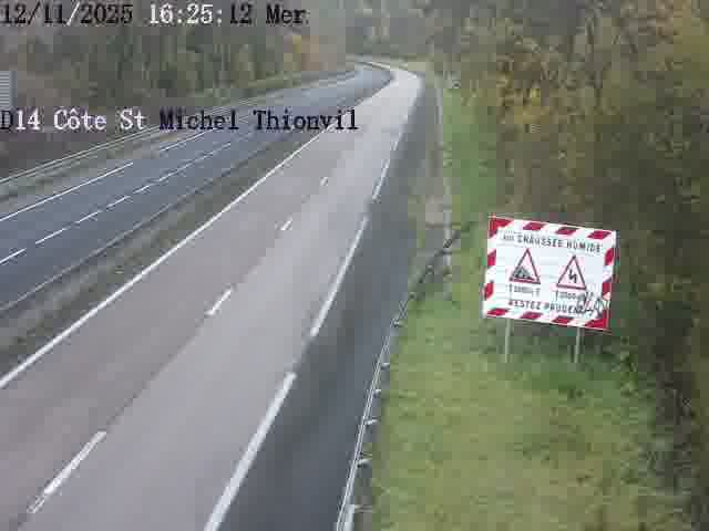 <h2>Webcam sur la D14, dans la côte Saint-Michel. Vue orientée vers Thionville</h2>