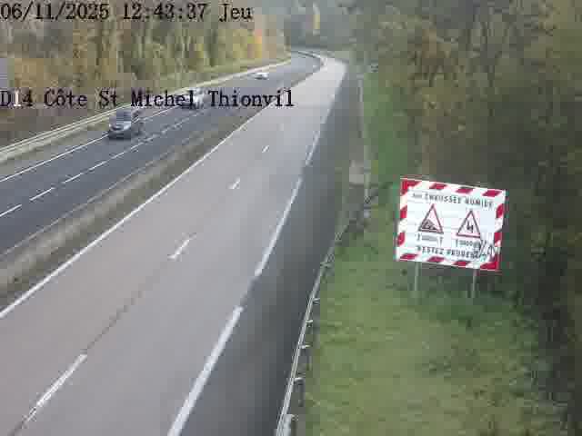 Webcam sur la D14, dans la côte Saint-Michel. Vue orientée vers Thionville