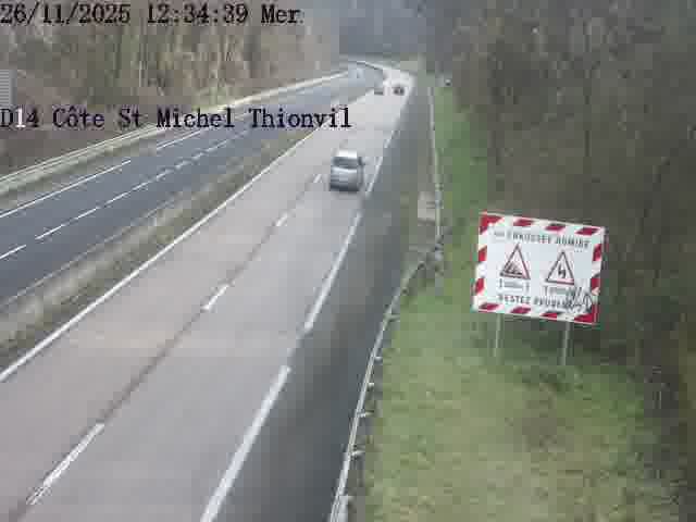 <h2>Webcam sur la D14, dans la côte Saint-Michel. Vue orientée vers Thionville</h2>