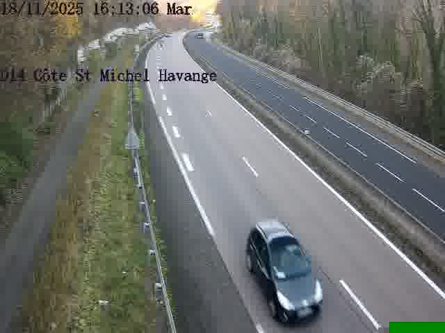 <h2>Clone of Webcam sur la D14, dans la côte Saint-Michel. Vue orientée vers Havange</h2>
