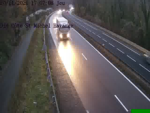 <h2>Clone of Webcam sur la D14, dans la côte Saint-Michel. Vue orientée vers Havange</h2>