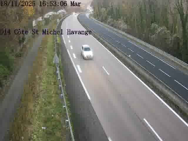 <h2>Clone of Webcam sur la D14, dans la côte Saint-Michel. Vue orientée vers Havange</h2>