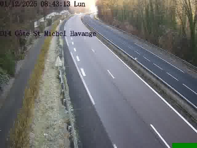 <h2>Clone of Webcam sur la D14, dans la côte Saint-Michel. Vue orientée vers Havange</h2>