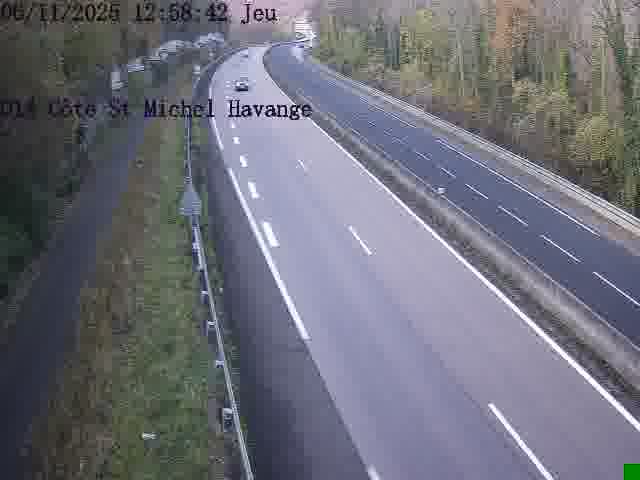 <h2>Clone of Webcam sur la D14, dans la côte Saint-Michel. Vue orientée vers Havange</h2>
