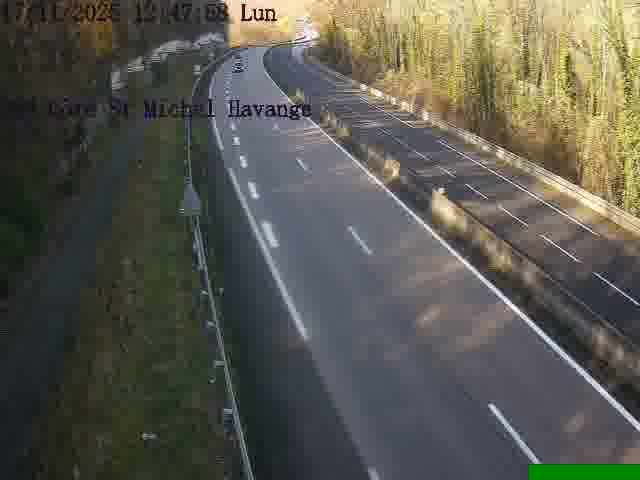 <h2>Clone of Webcam sur la D14, dans la côte Saint-Michel. Vue orientée vers Havange</h2>