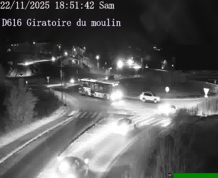 <h2>Webcams sur la D616, sur le contournement d'Audun-le-Tiche. Vue orientée vers le rond-point du Moulin, en provenance du Luxembourg</h2>